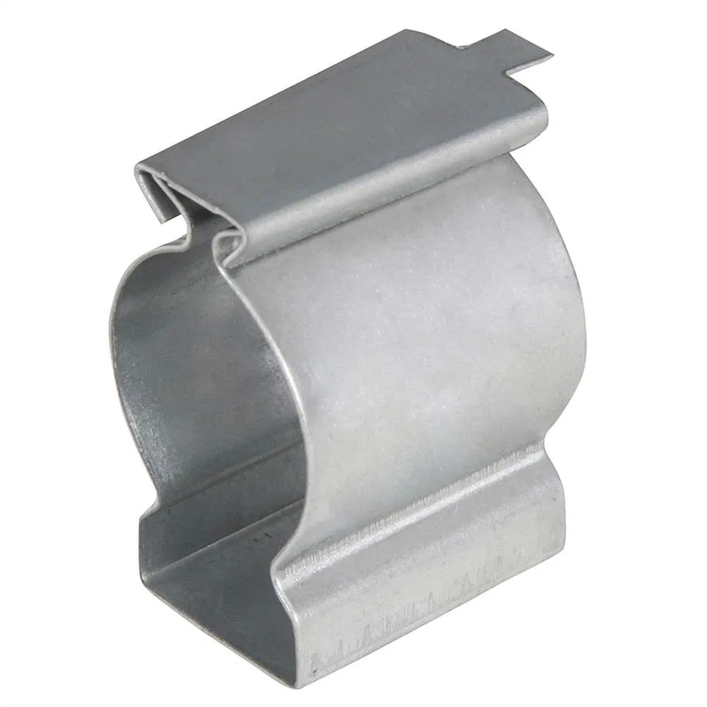 Abraçadeira D com cunha, acessório resistente para fixação segura de cabos, tubos e mangueiras, ideal para uso industrial e automotivo.