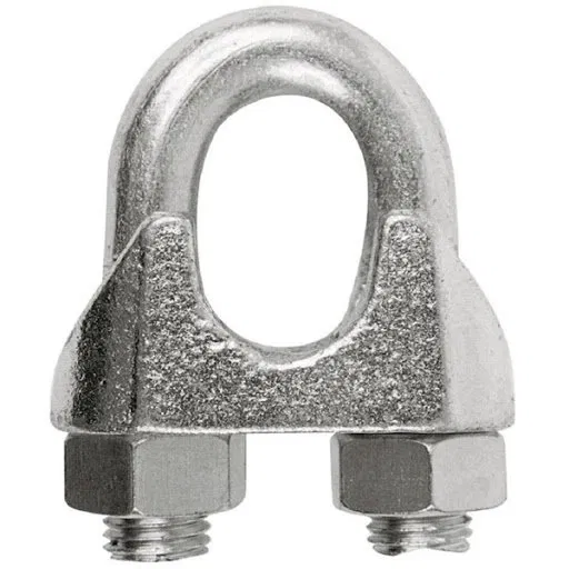 Clips para cabo de aço, acessórios metálicos usados para fixação segura de laços e terminações em cabos de aço, ideais para uso industrial e construção civil.